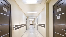 Двери для коридоров, эвакуационных выходов, Медицинские двери